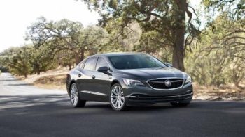 2017-buick-lacrosse-main-custom